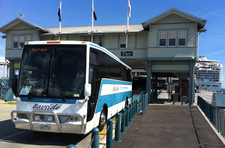 Bayside Volvo B7R Autobus 37